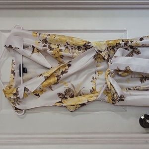 Stunning Jessica Howard dress